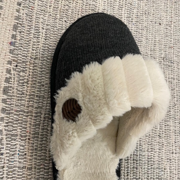 Furry Slippers - Picture 2 of 3